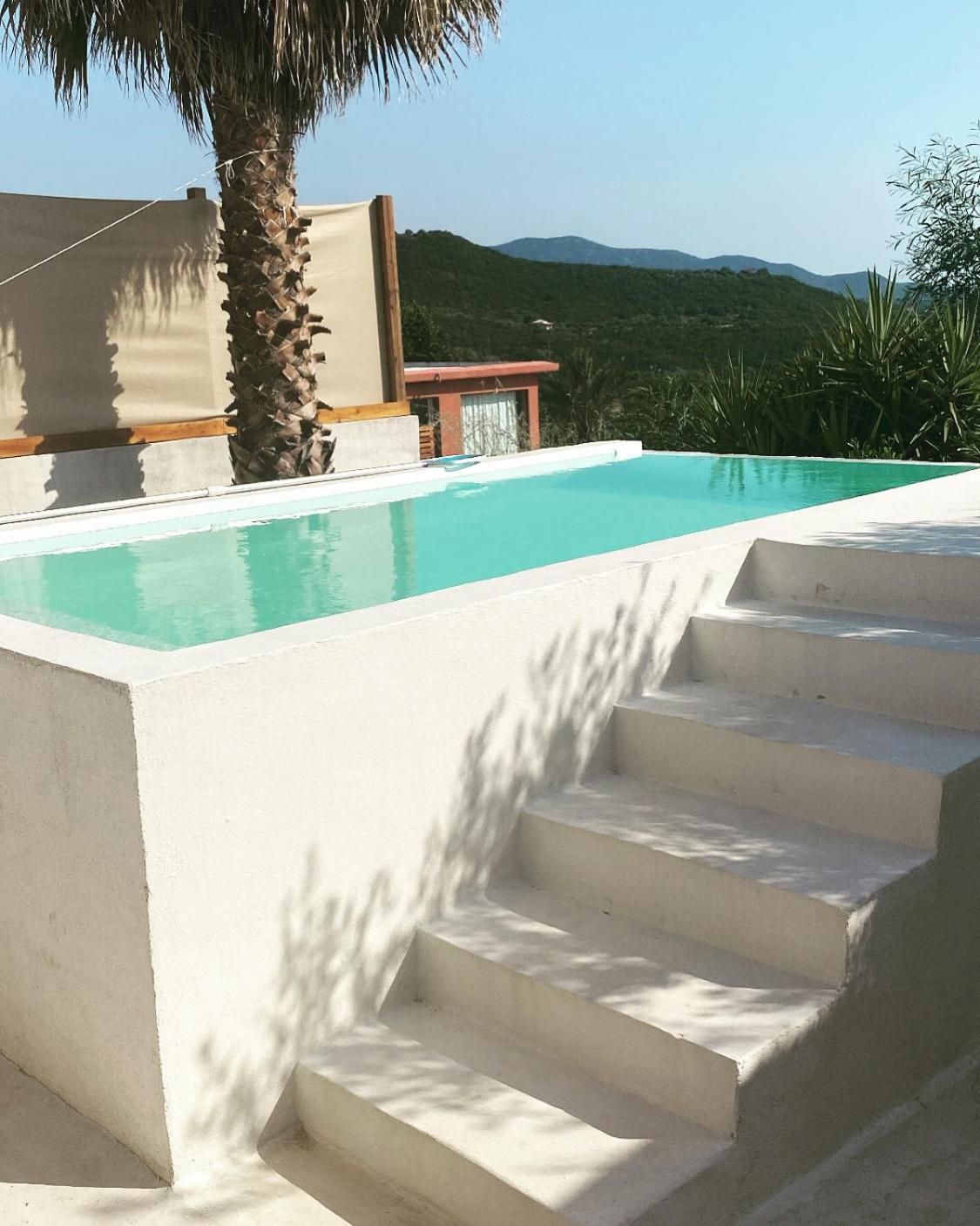 Rustic Hill Private Pool Suites กาลามาตา ภายนอก รูปภาพ
